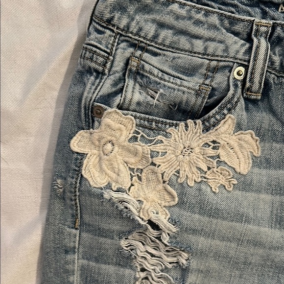 Women's Distressed Blue Jeans with Floral Embroidery - Picture 3 of 6